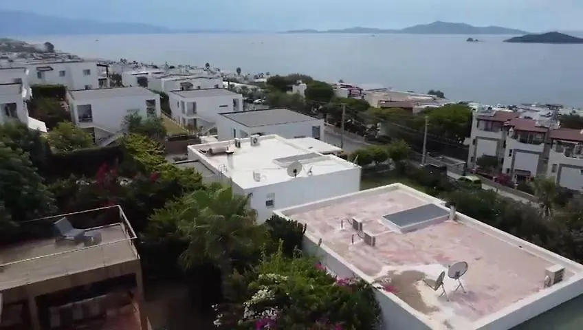 2-Storey Villa With Pool In Bodrum 0*,