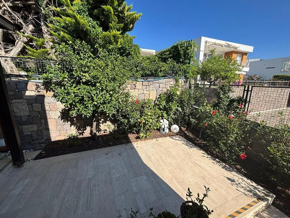 2-Storey Villa With Pool In Bodrum